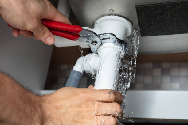 Best 24/7 water damage repair  in Menard, TX